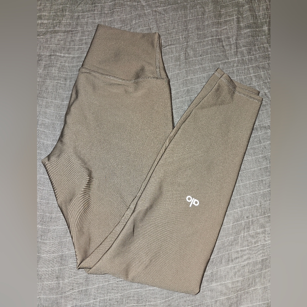 Alo Yoga Pants
